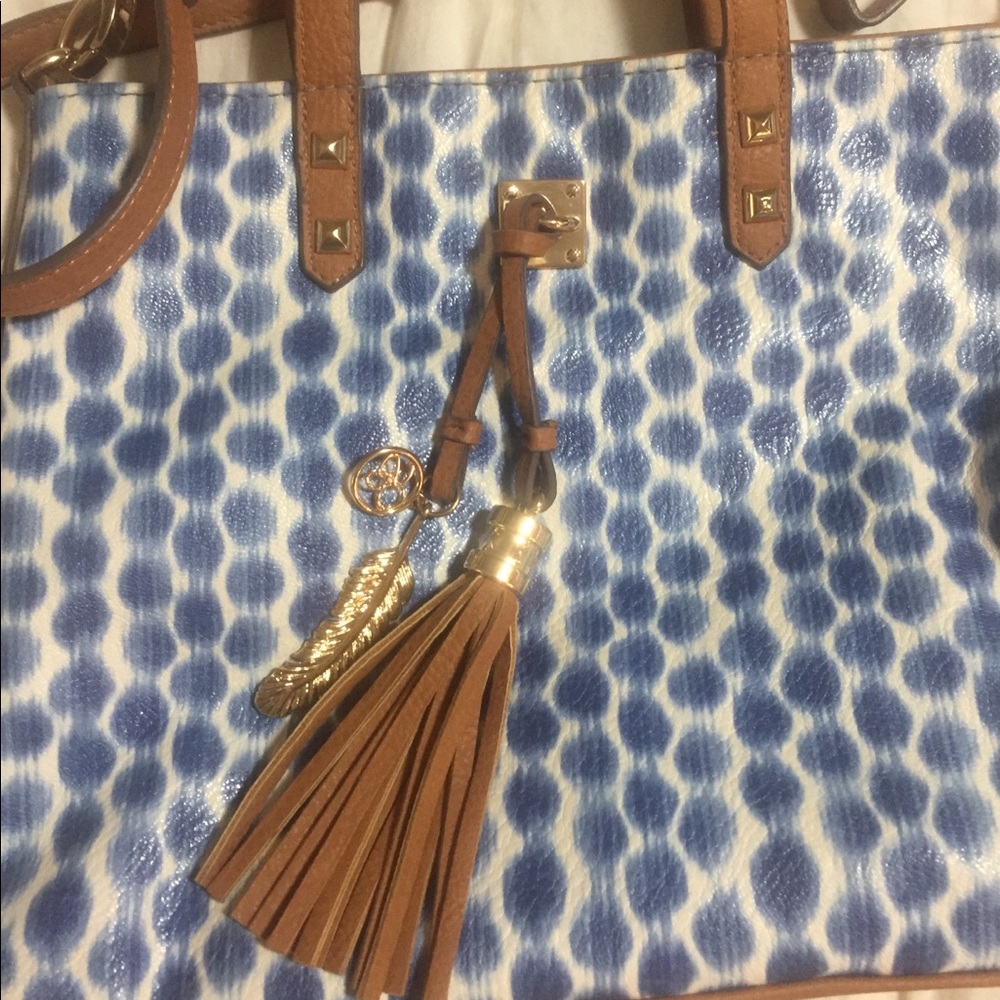 Jessica Simpson Crossbody